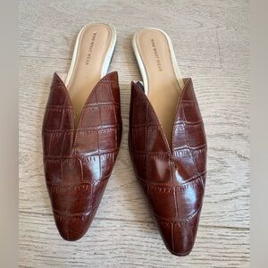 Who What Wear brown slides size 7.5